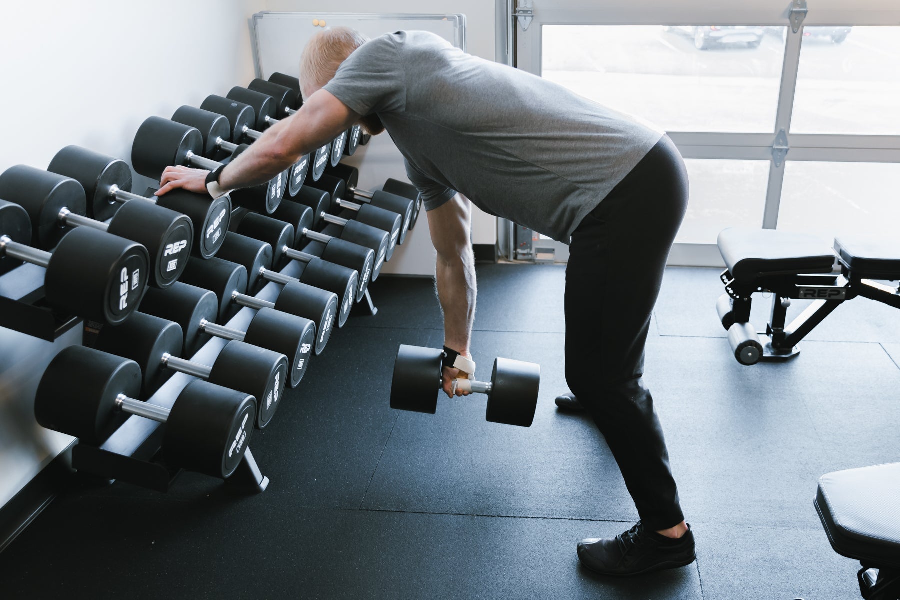 How to Do Dumbbell Rows | REP Fitness – Rep Fitness