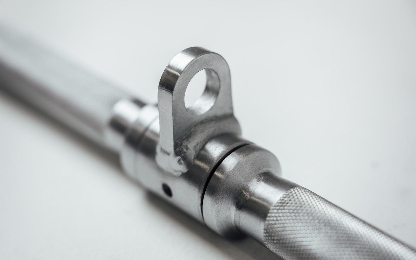 25'' Straight Bar Close Up Of Attachment from Rep Fitness UK | Shop Best Premium Gym Equipment for Home & Commercial Use Online