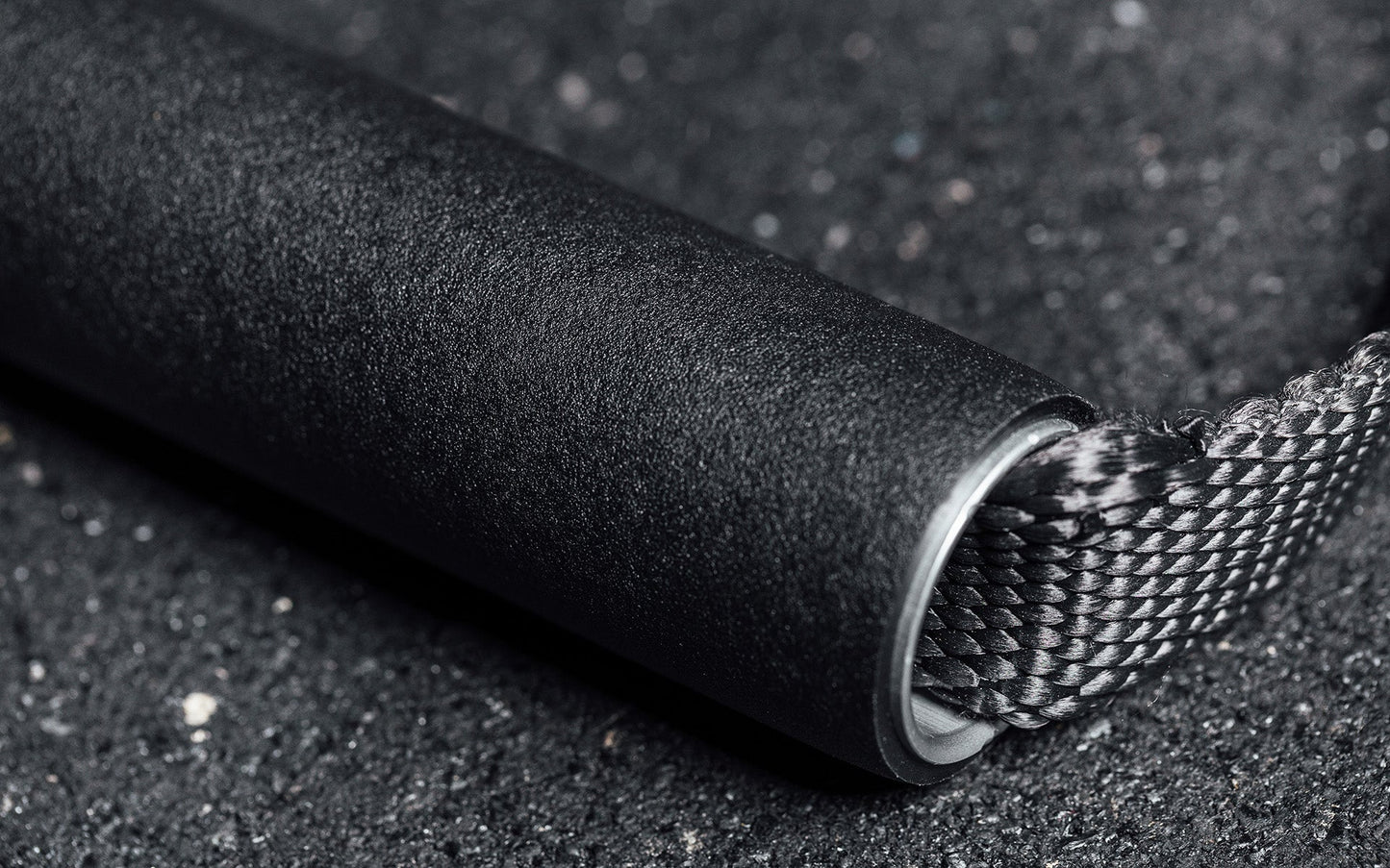 Neoprene D-handle Close Up of Material from Rep Fitness UK | Shop Best Premium Gym Equipment for Home & Commercial Use Online
